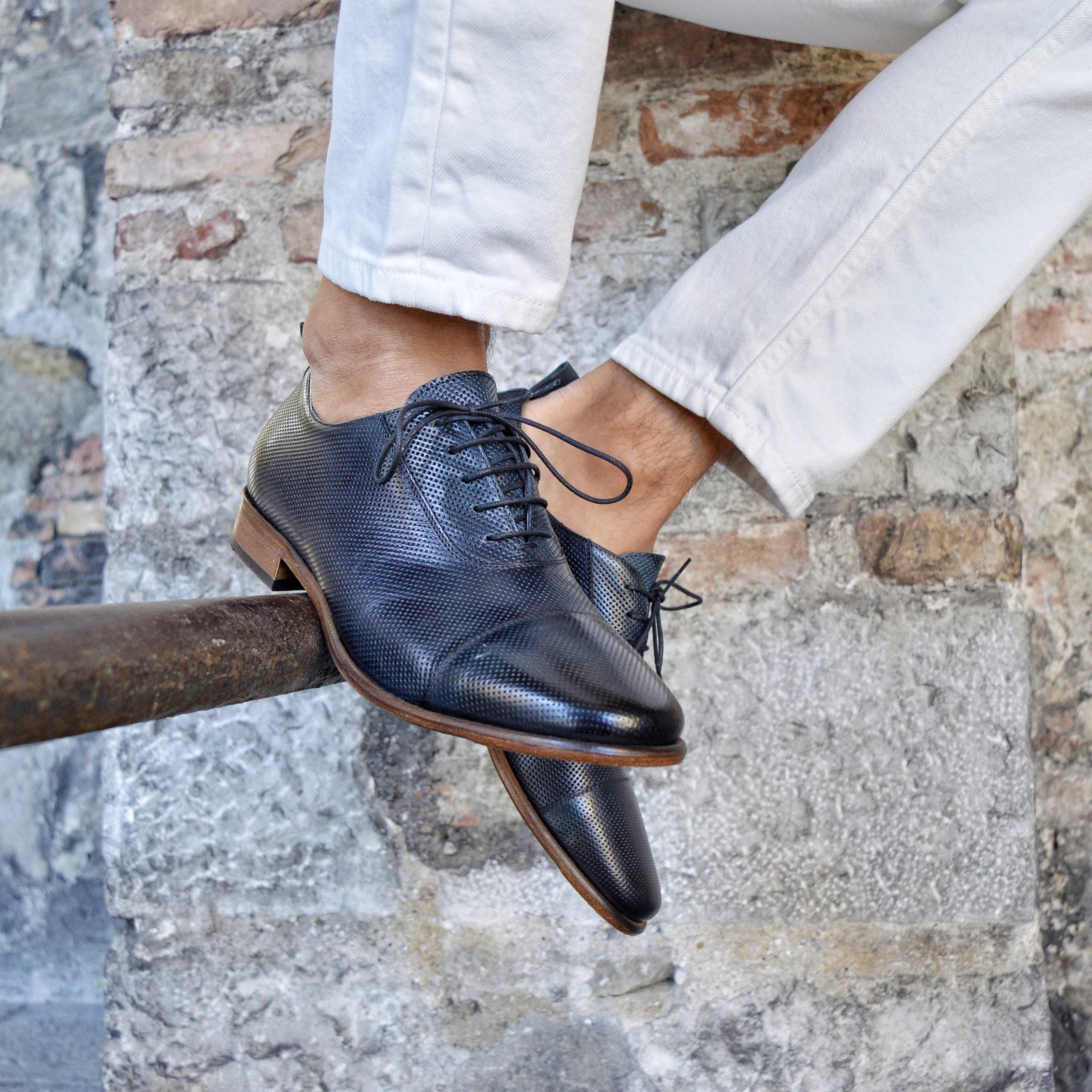 Ton Goût Ocean mocassino uomo pelle blu microforata Blake