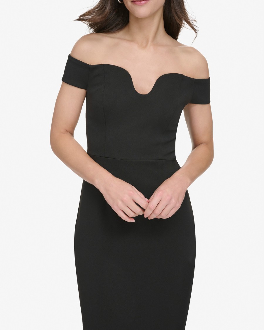 Vince Camuto abito spalle scoperte donna scollatura sagomata