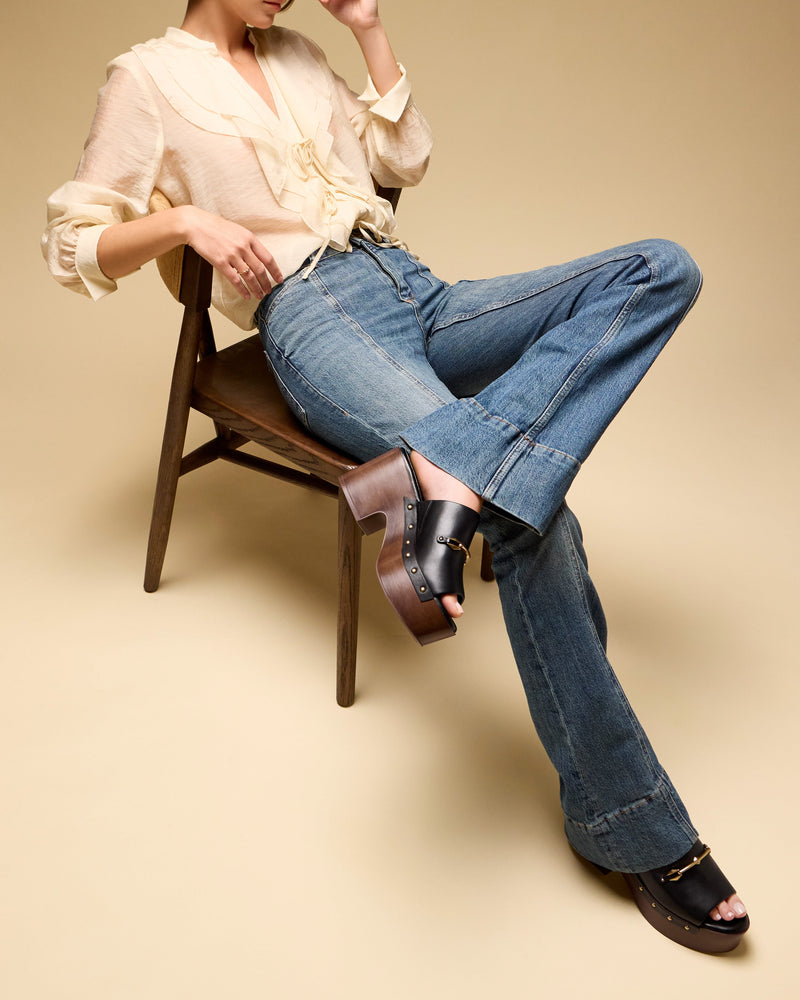 Vince Camuto Efellan Sandali Donna Piattaforma Borchie Oro