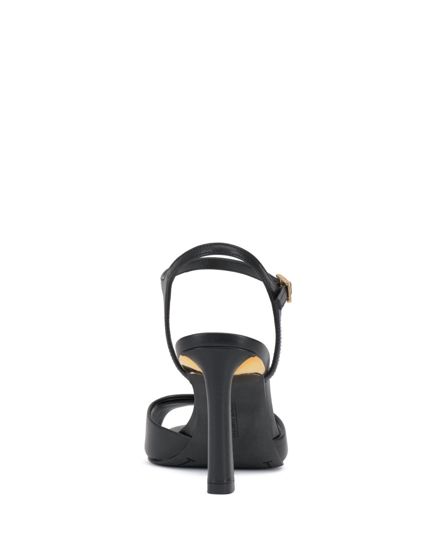 Vince Camuto Lilah sandalo tacco largo dettaglio metallo