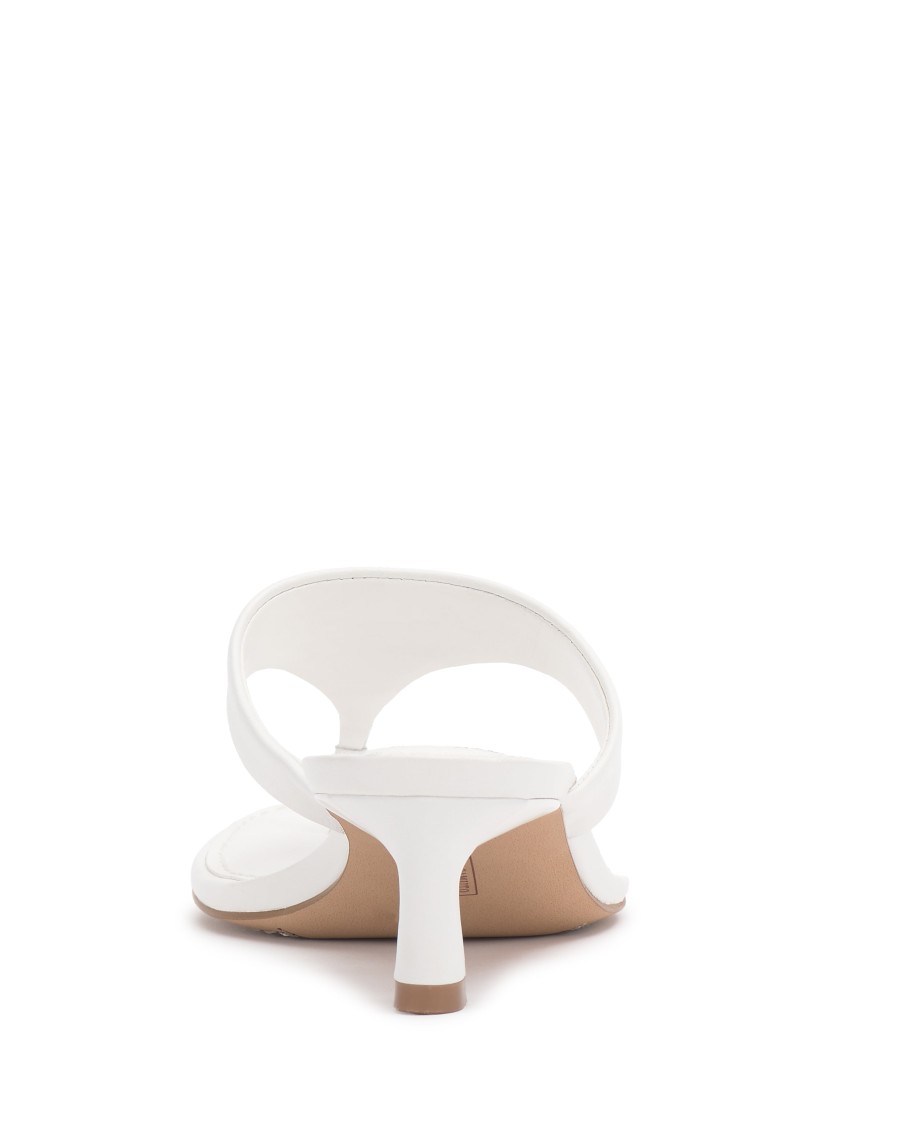 Vince Camuto Lina sandalo tacco gattino elegante