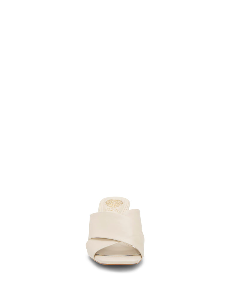 Vince Camuto Kespa Mules Pelle Tacco a Blocco