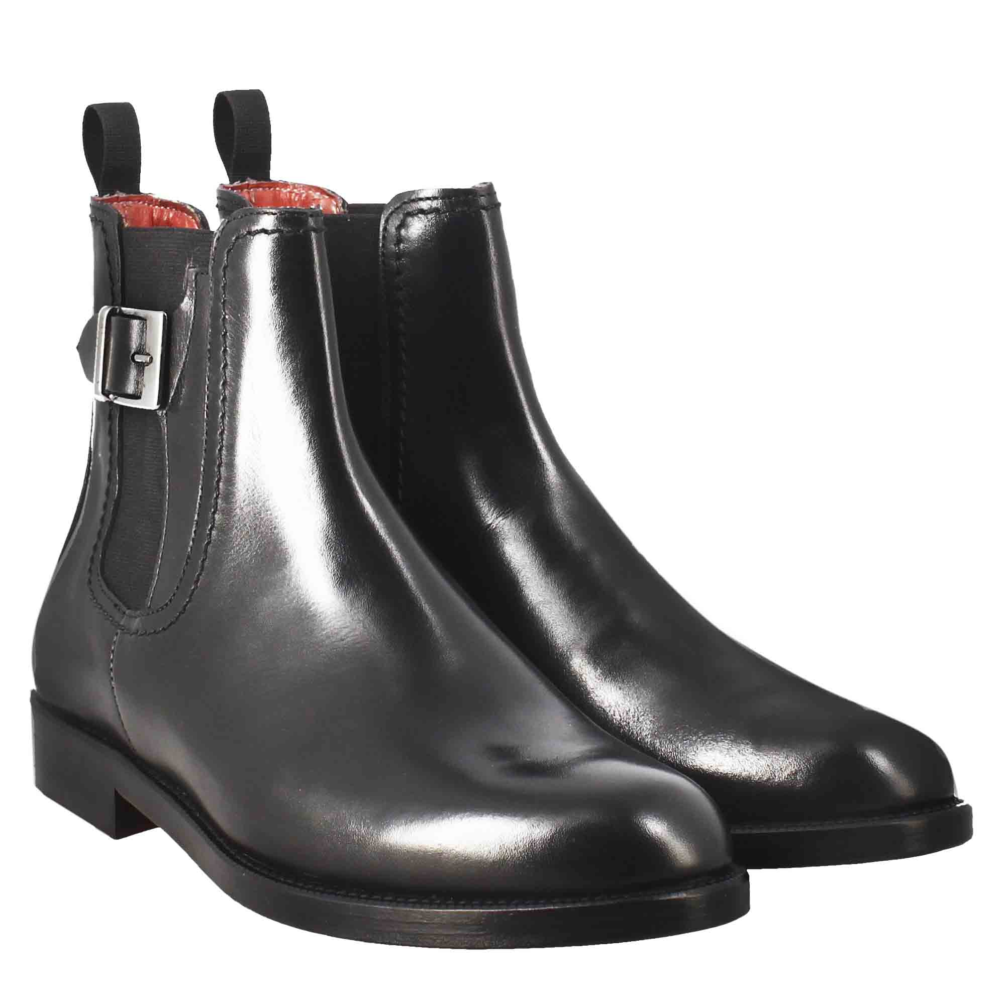 Leonardo Shoes Stivali Donna nero fibbia tacco basso pelle