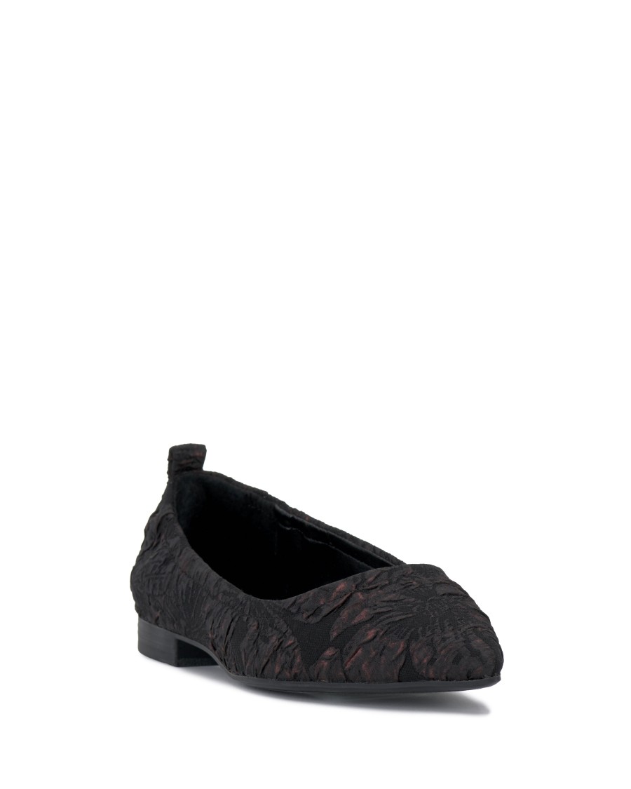 Vince Camuto Ashleah Ballerina Donna Punta Elastico Borchia