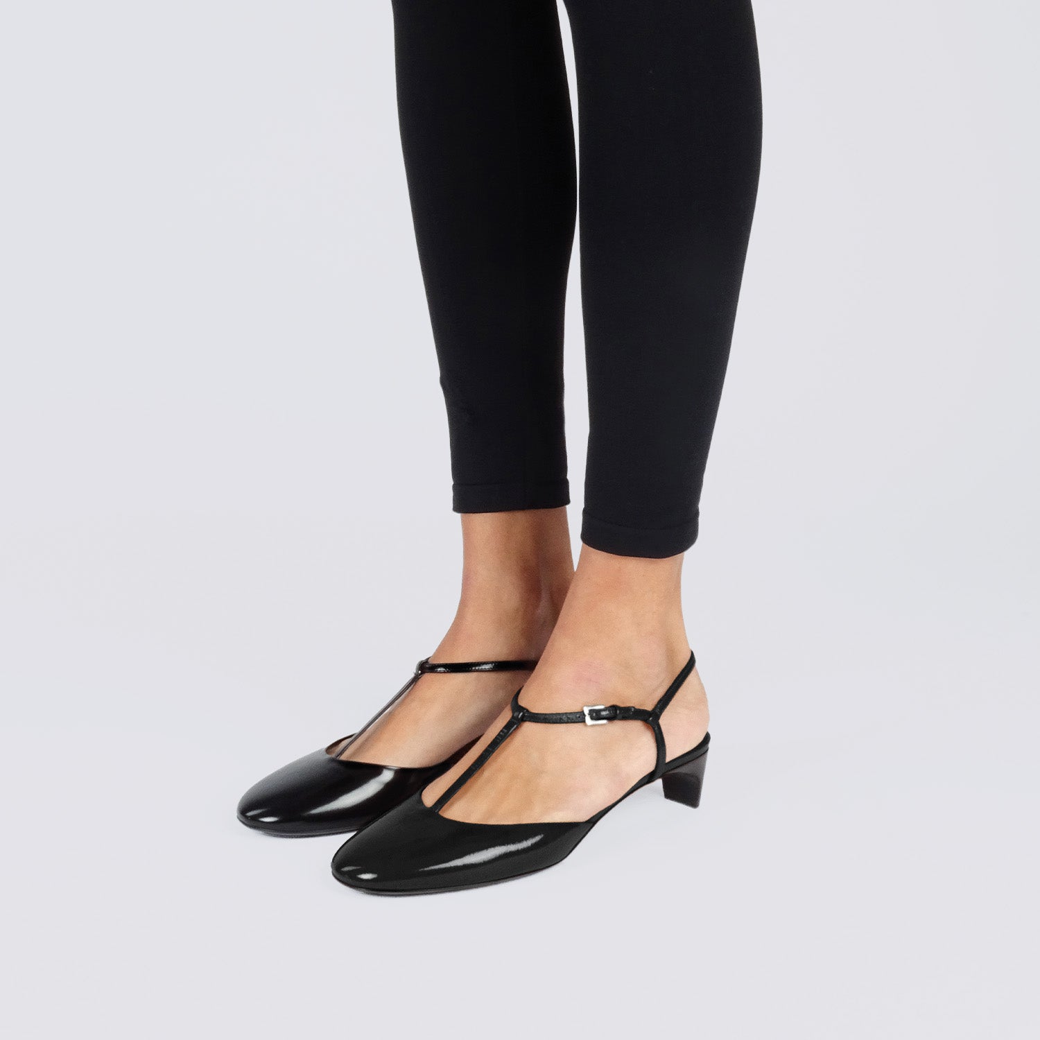 Pierre Hardy Danielle Décolleté Nero Tacco 35mm 39 T-Strap