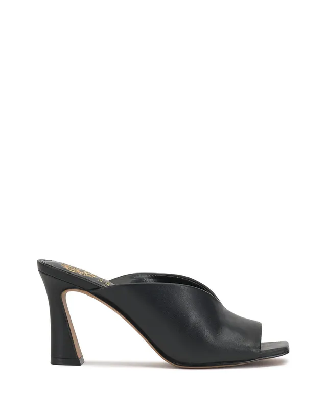 Vince Camuto Galeni sandalo punta quadrata tacco campana