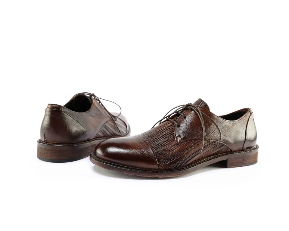 Ton Goût Derby Fire scarpe derby uomo pelle traforata