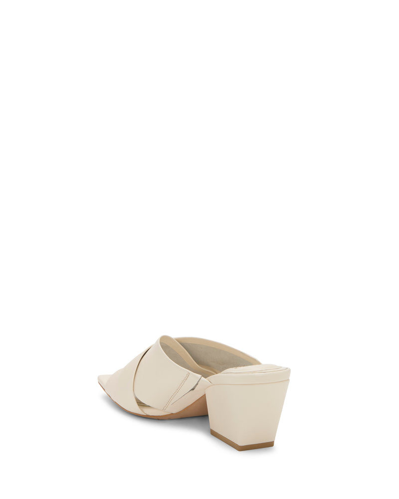 Vince Camuto Kespa Mules Pelle Tacco a Blocco