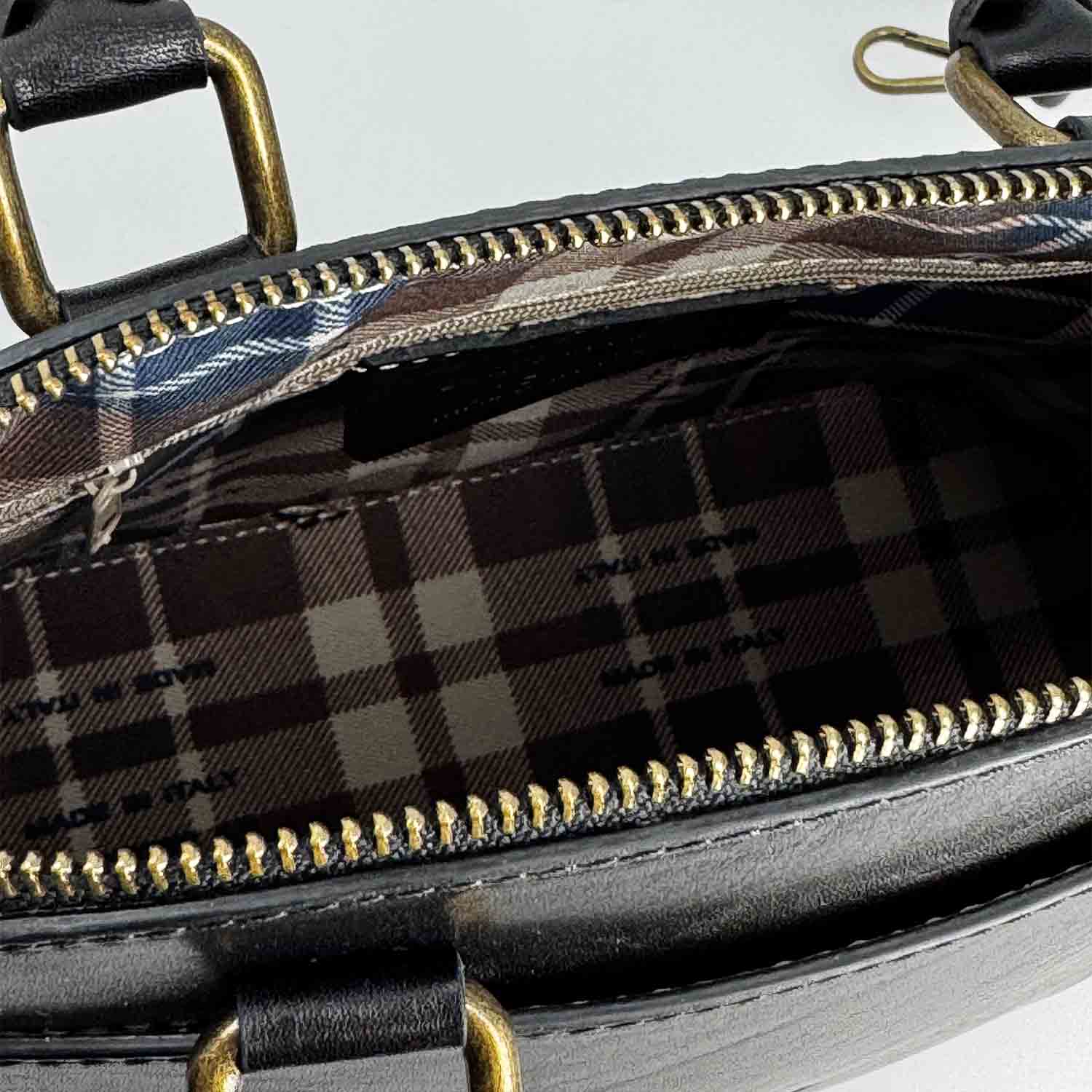 Leonardo Shoes Zaira borsa donna pelle nera semi-lucida cupola