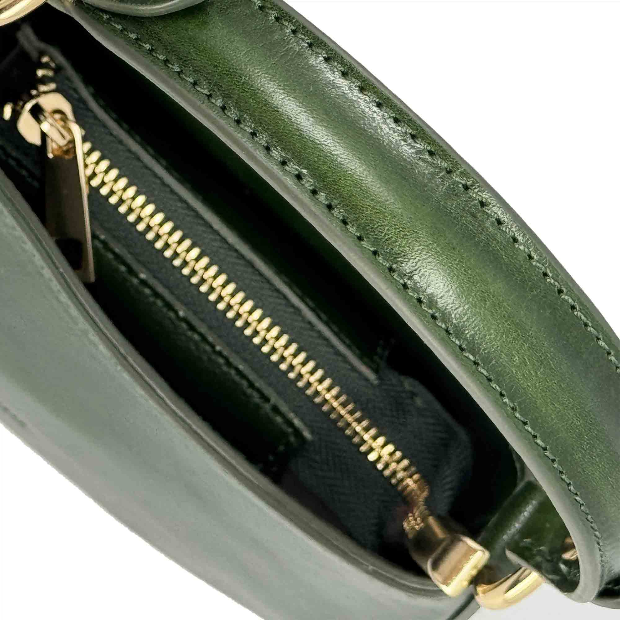 Leonardo Shoes Isotta S borsa mezzaluna pelle verde