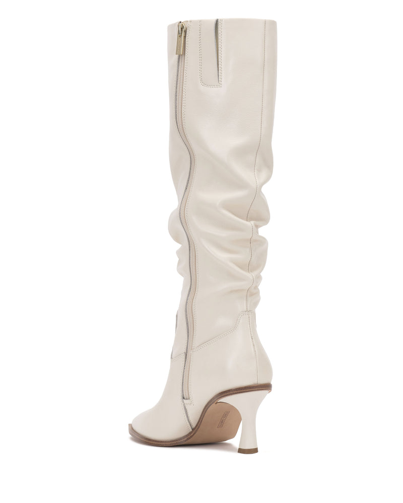 Vince Camuto Kindre stivali alti polpaccio ampio slouchy