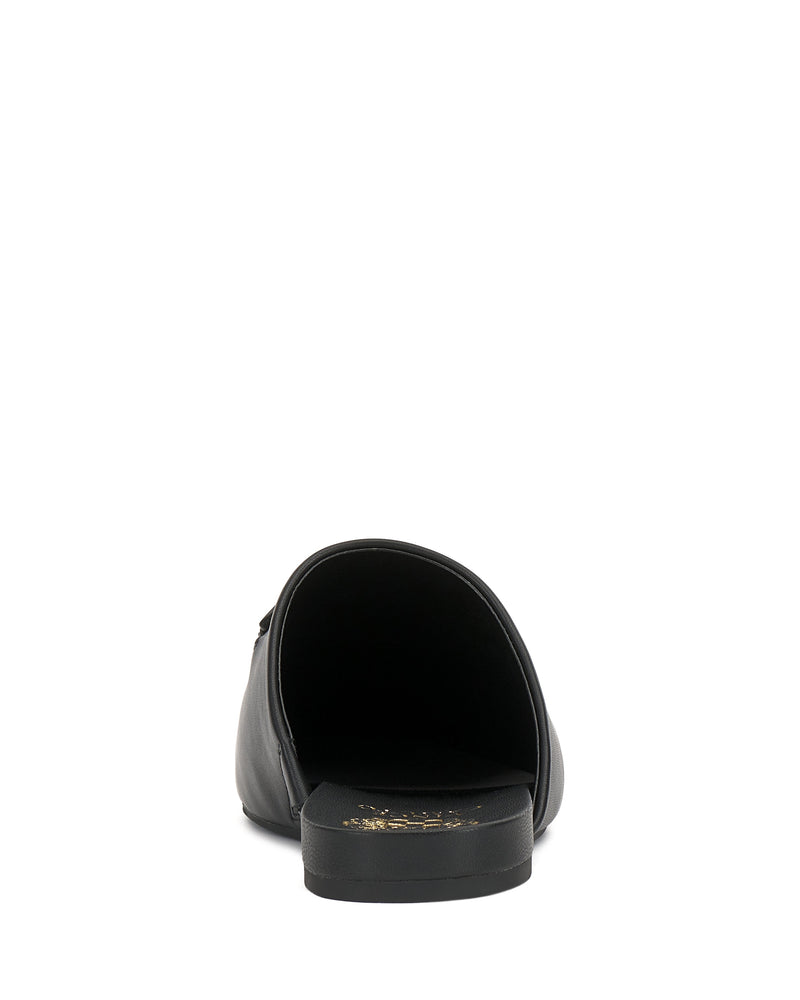 Vince Camuto Macassie mules mocassino punta chiusa