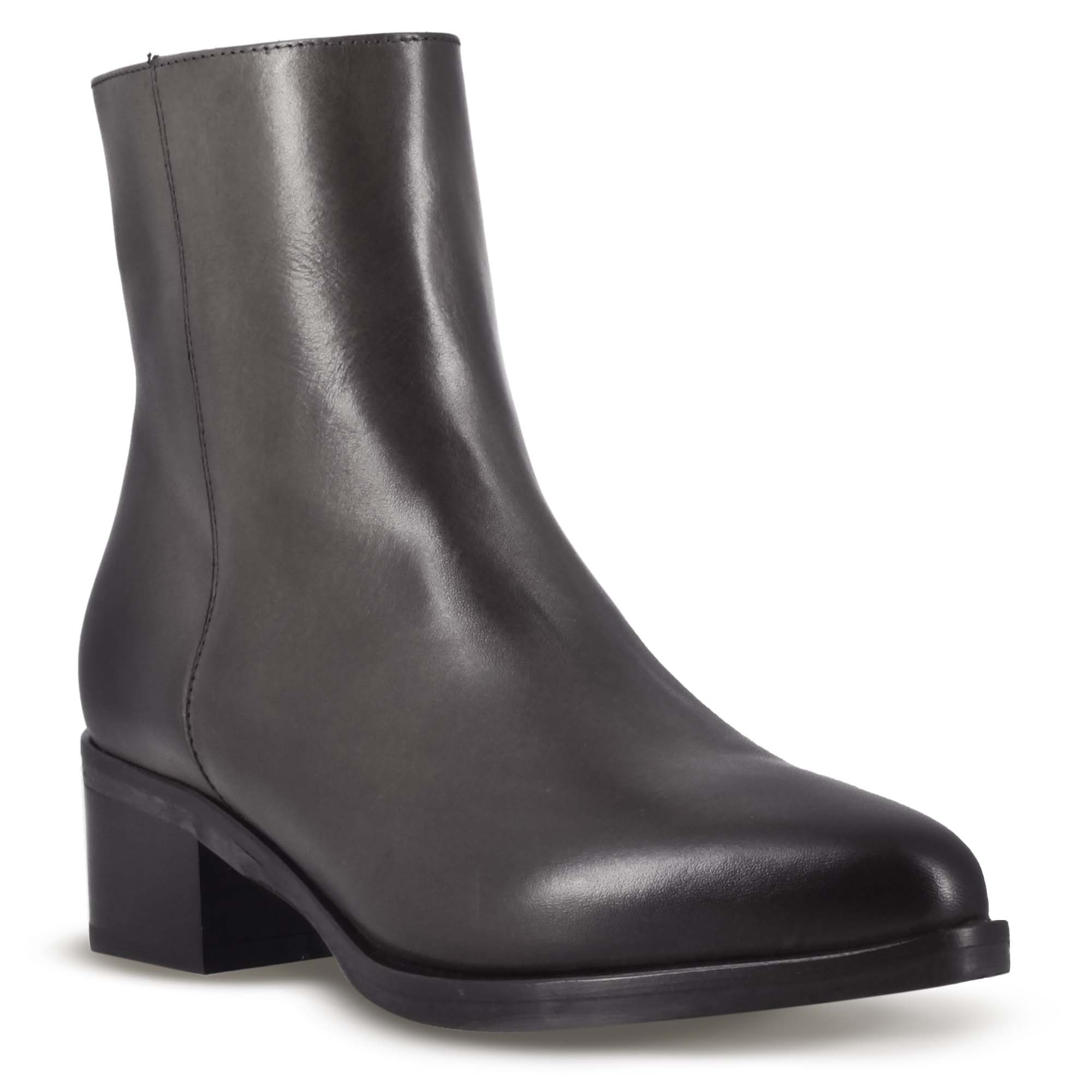 Leonardo Shoes stivaletti donna neri pelle punta