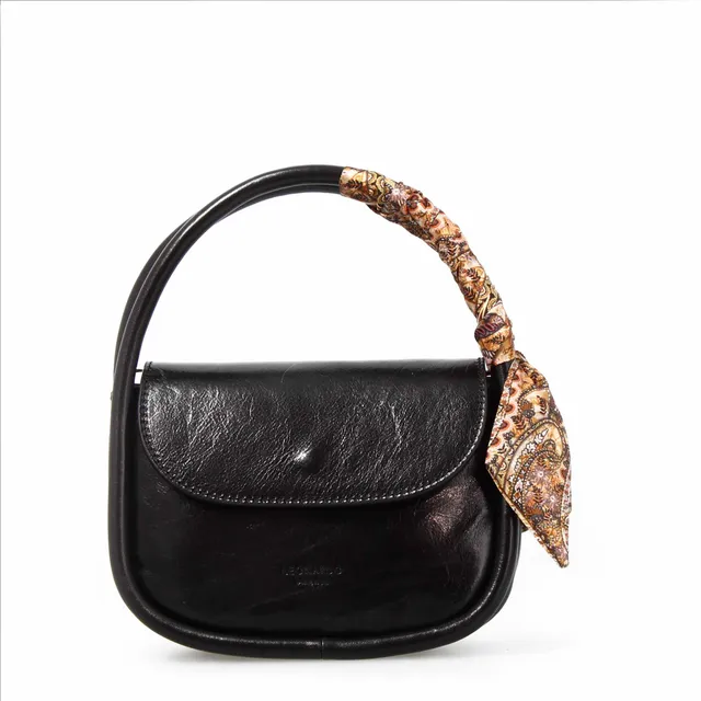 Leonardo Shoes Caterina borsa a mano pelle nera